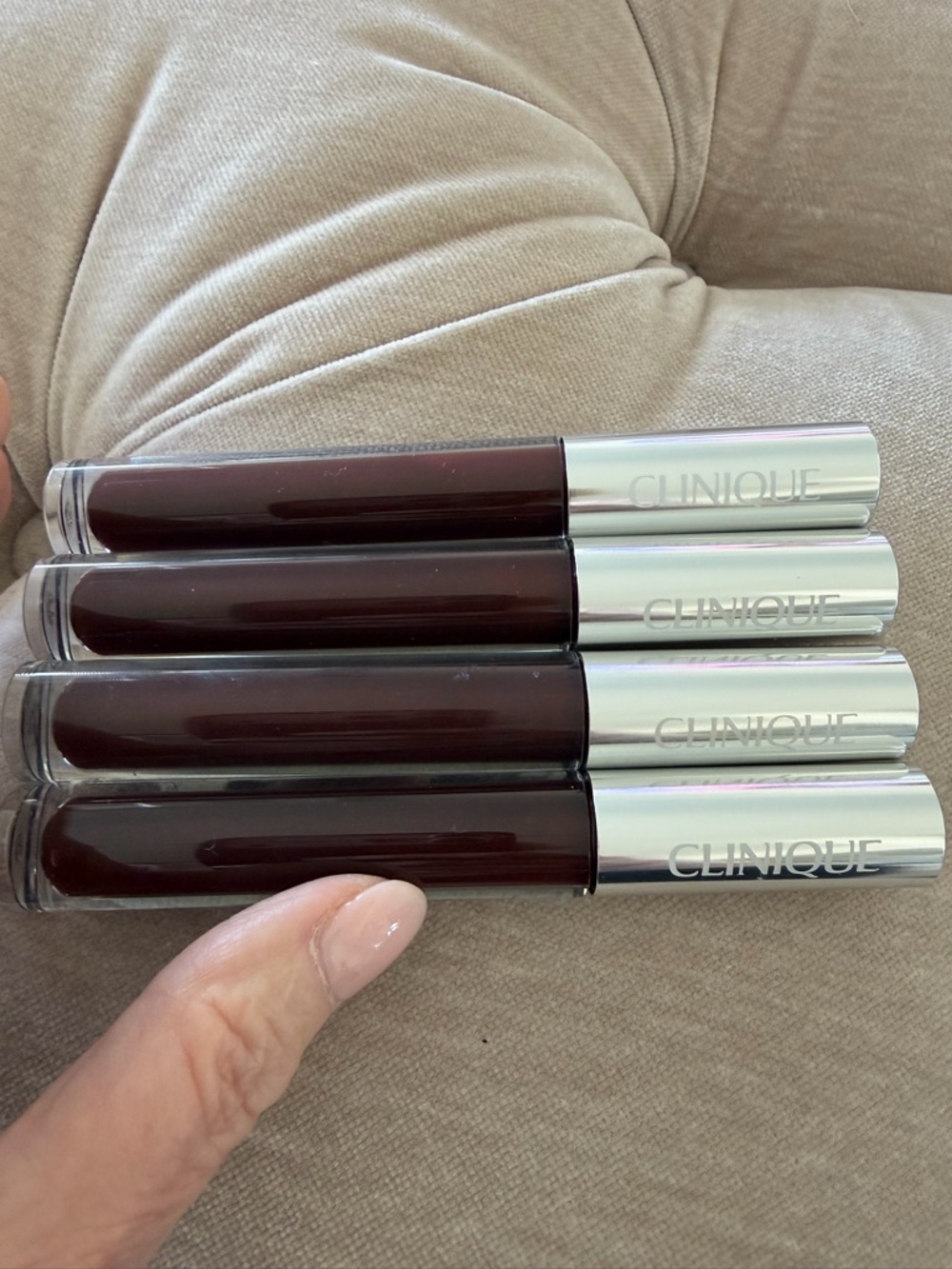 Clinique Liquid Lip Gloss Set in Black Honey Pop